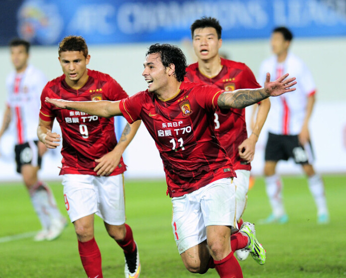 关于赛地聚焦——亚冠清晨热度飙升，芝加哥公牛伤情更新，话题不断，医务组通报恢复的信息-九游在线入口