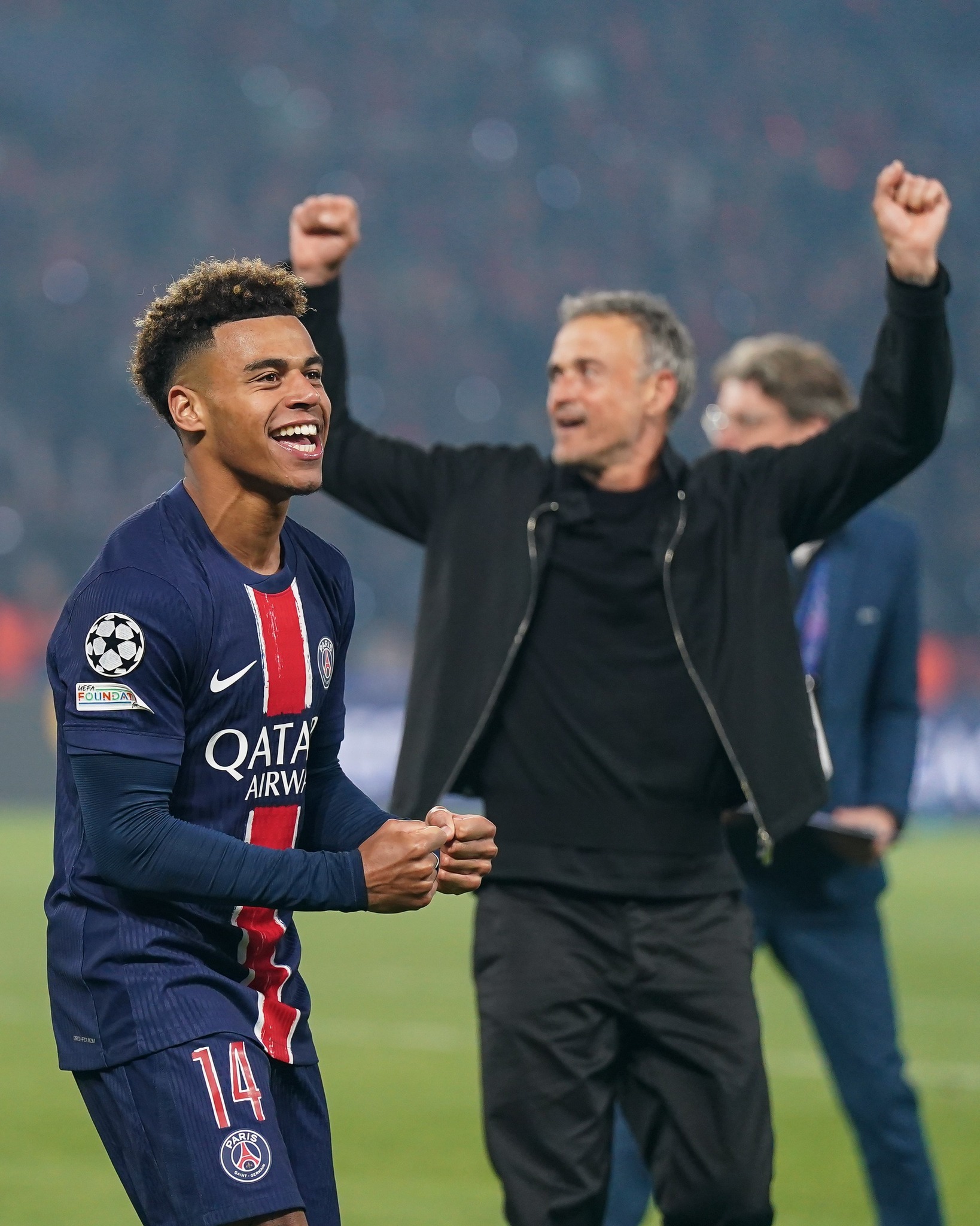 里程碑夜！巴黎圣日耳曼复出首秀，中超关键时刻刷纪录，底气十足，身体对抗强度拉满(巴萨vs巴黎圣日耳曼进球视频)-九游在线入口